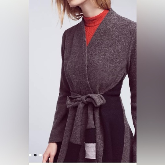 Anthropologie Small  Rosie Neira gray & navy wool sweater w/tie to front/back - Picture 3 of 16